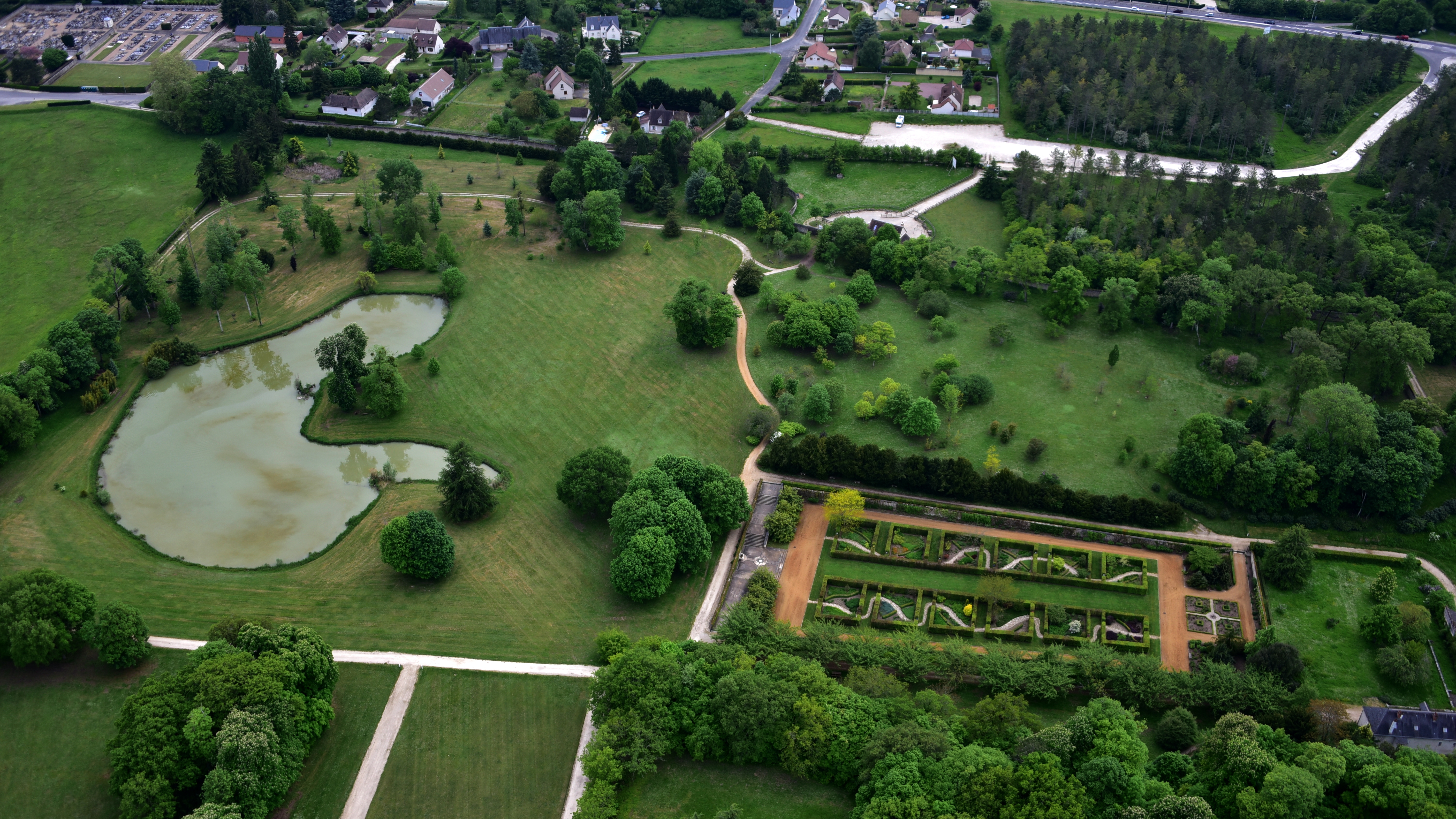Château de Beauregard — château à Cellettes, Loir-et-Cher, façade, classé mh