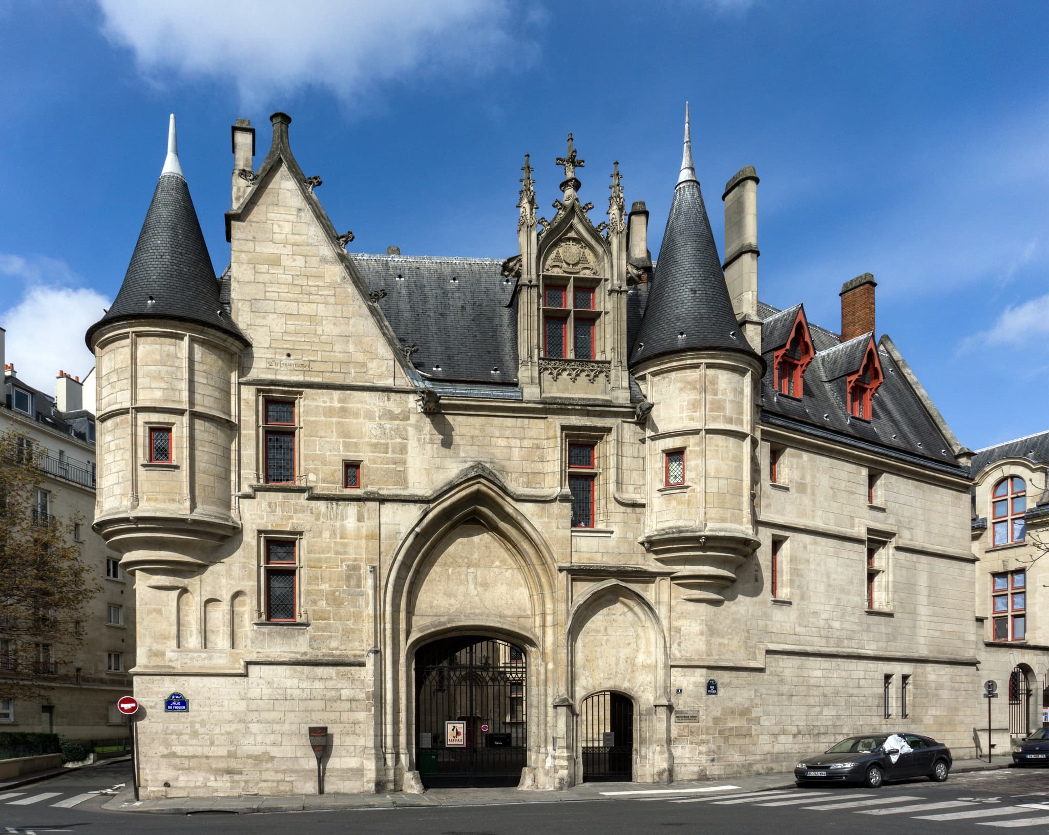 Hôtel de Sens — architecture civile à Paris (4e), Paris, classé mh