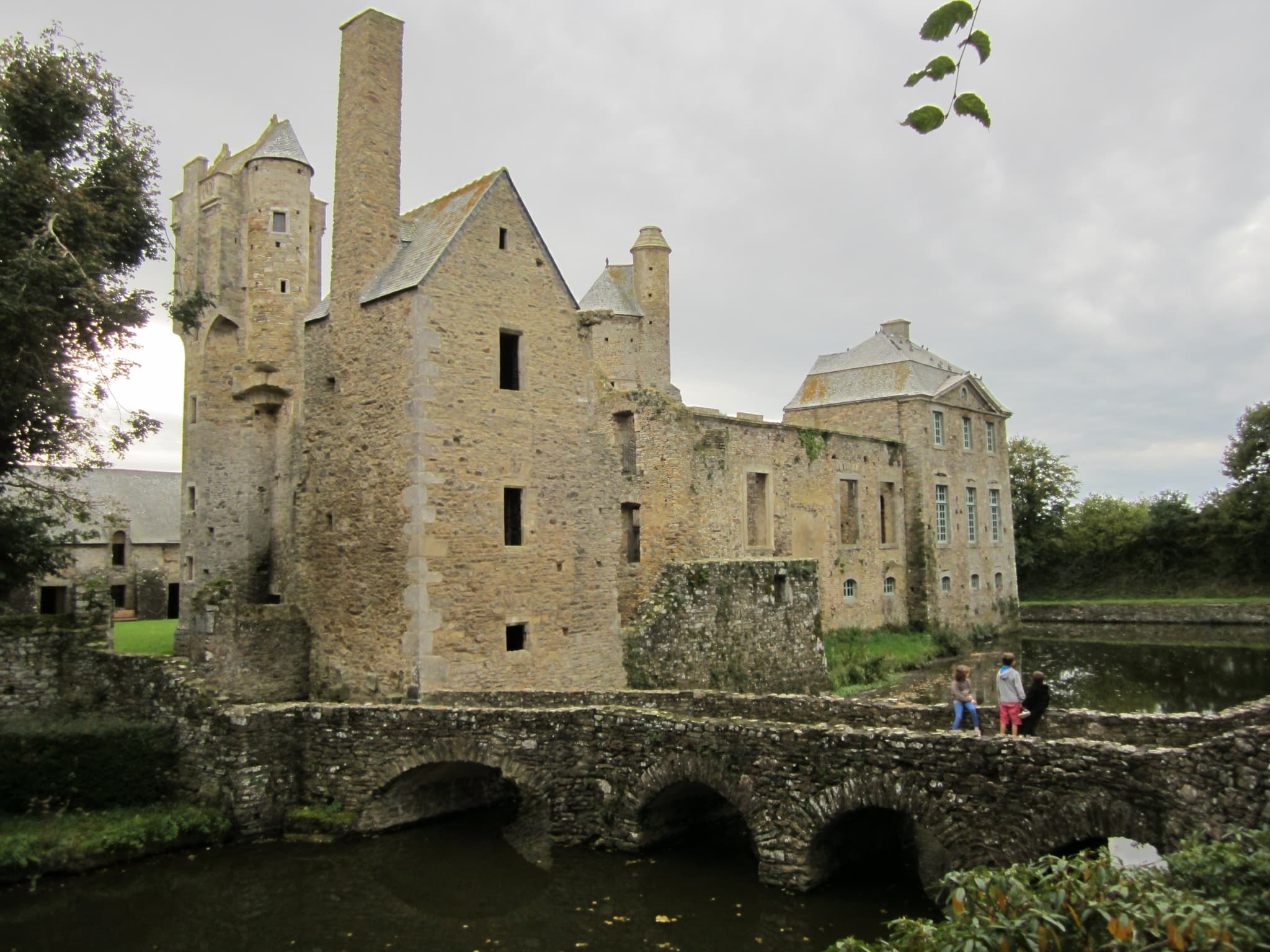 Château de Gratot — château à Gratot, Manche, intérieur, classé mh