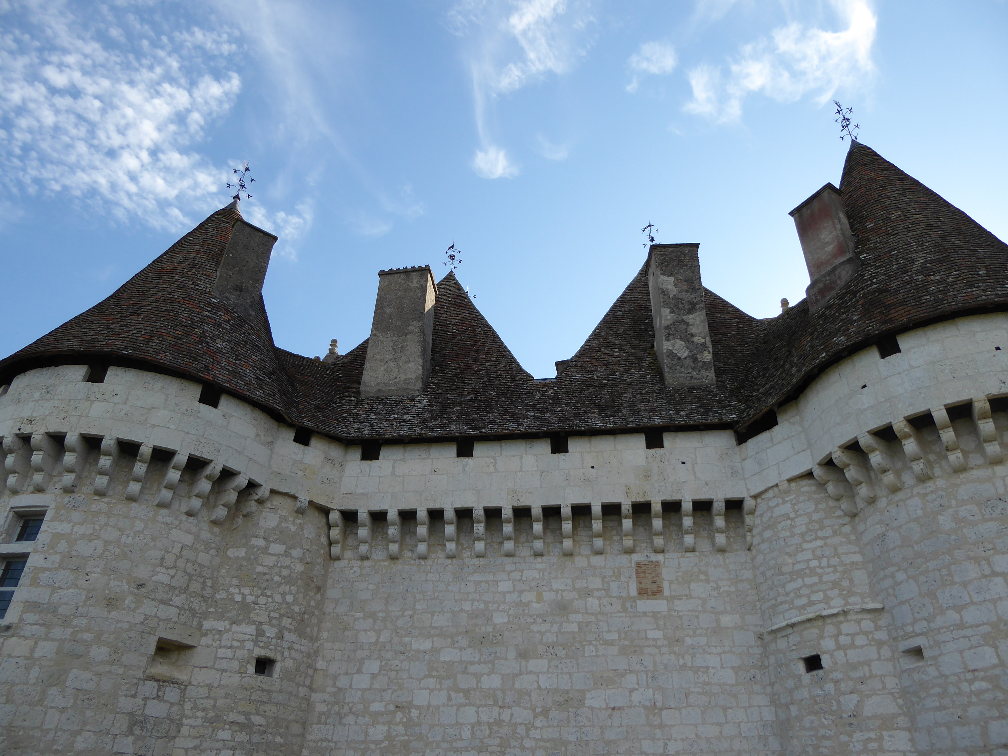 Château de Monbazillac — château à Monbazillac, Dordogne, vue de nuit, classé mh