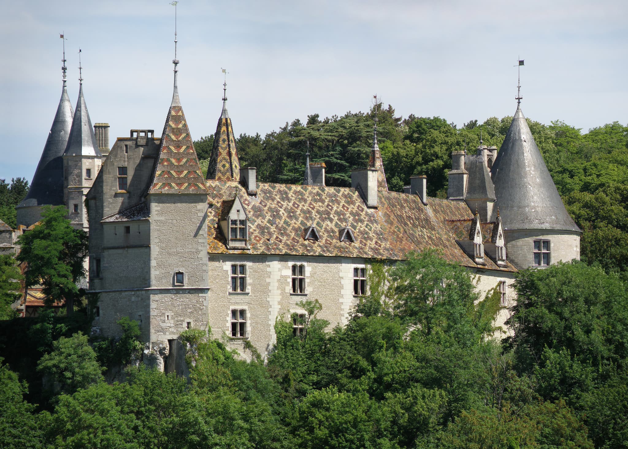 Château de Rochepot — château à La Rochepot, Côte-d'Or, classé mh