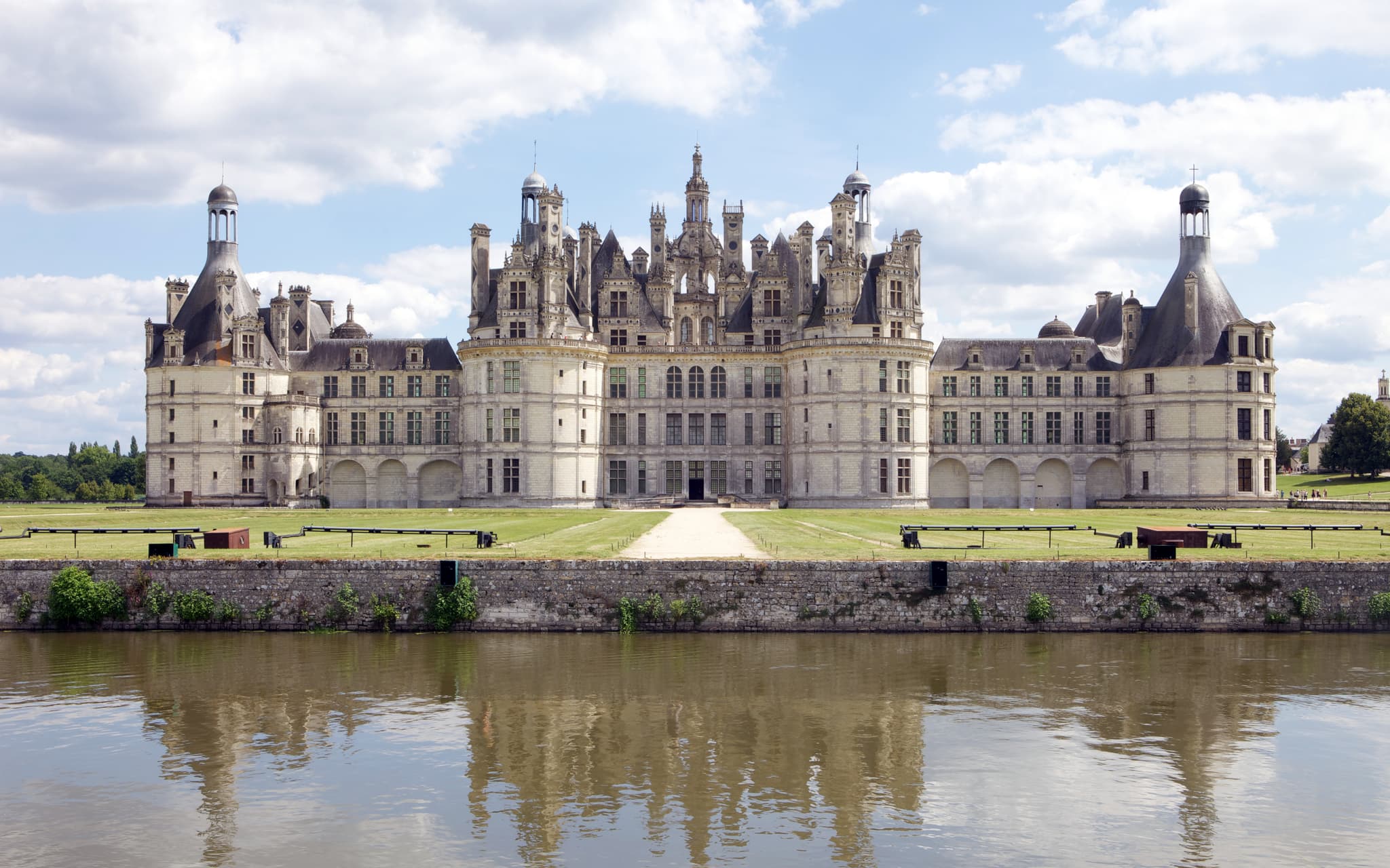 Château de Chambord — château à Chambord, Loir-et-Cher, façade, classé mh