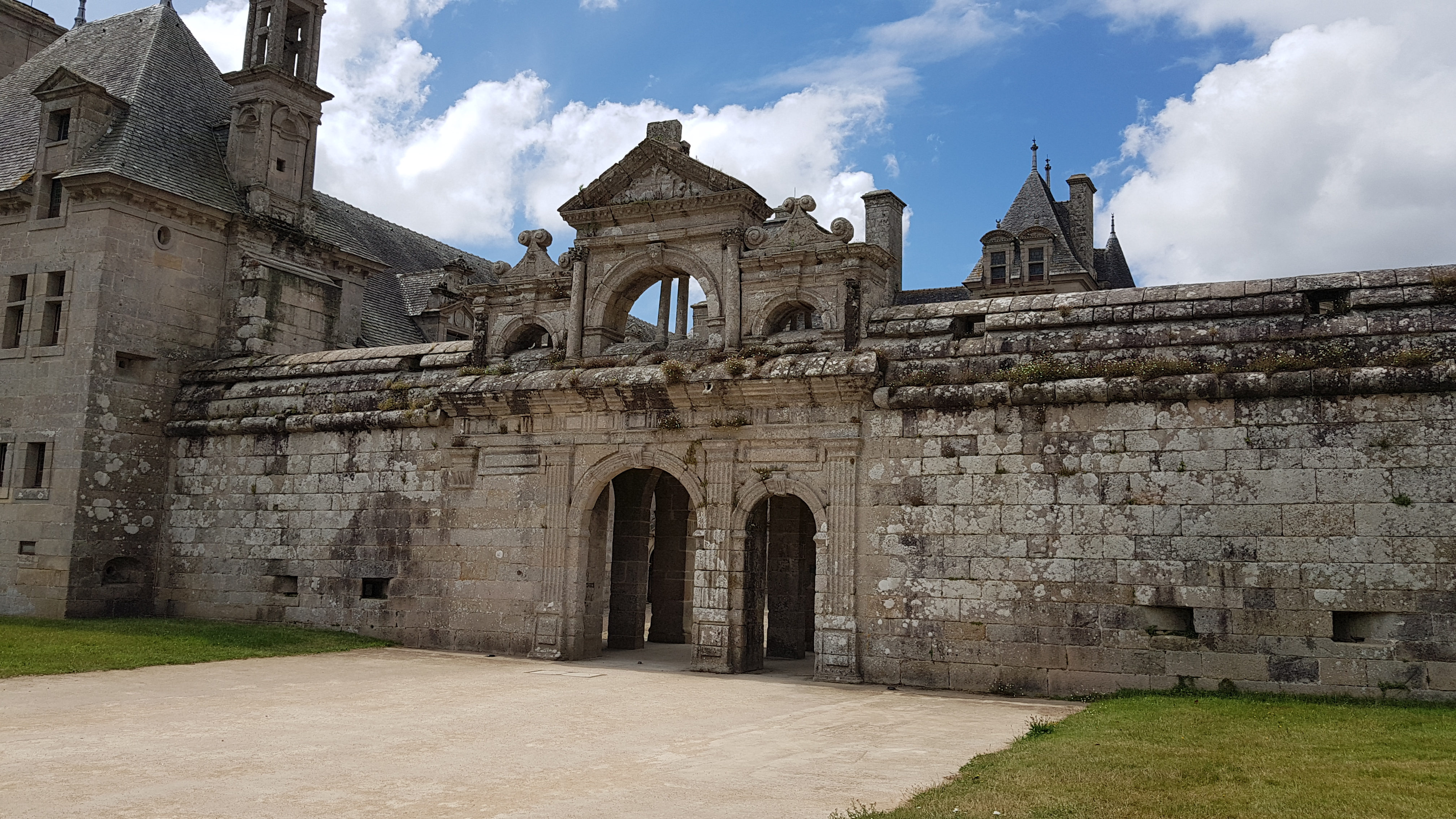 Château de Kerjean — château à Saint-Vougay, Finistère, intérieur, classé mh