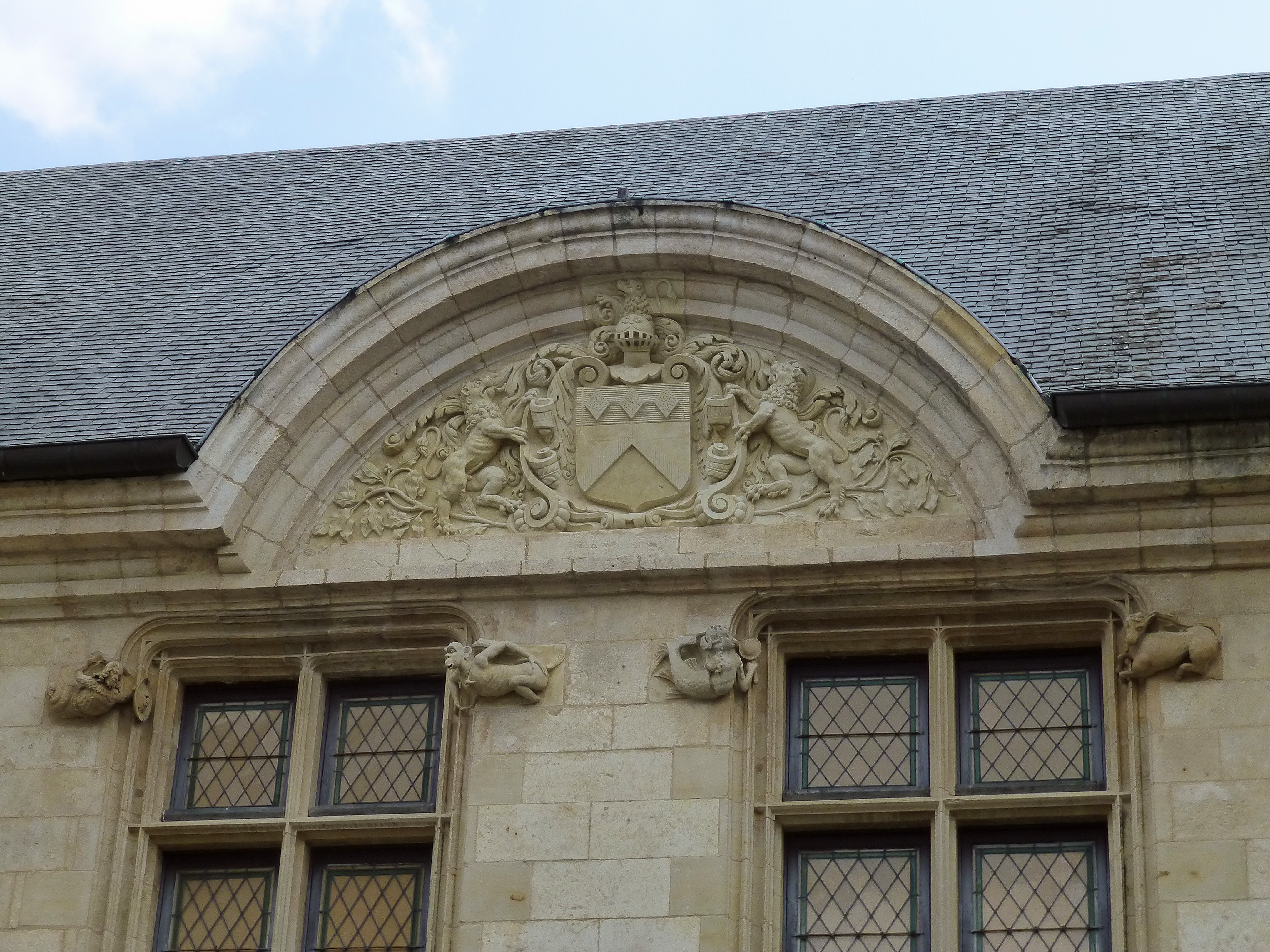 Hôtel Lallemant (Bourges) — architecture civile à Bourges, Cher, façade, classé mh