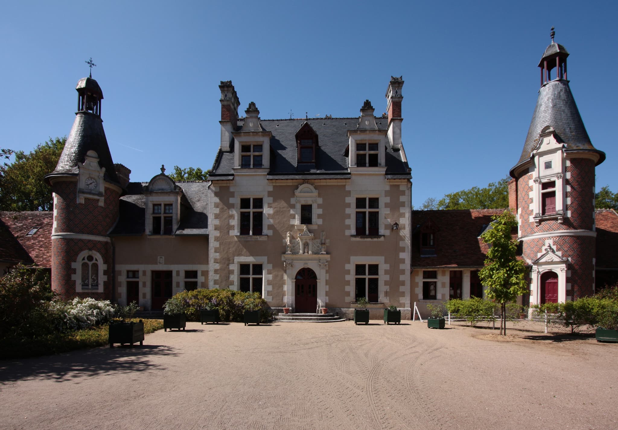 Château de Troussay — château à Cheverny, Loir-et-Cher, intérieur, inscrit mh