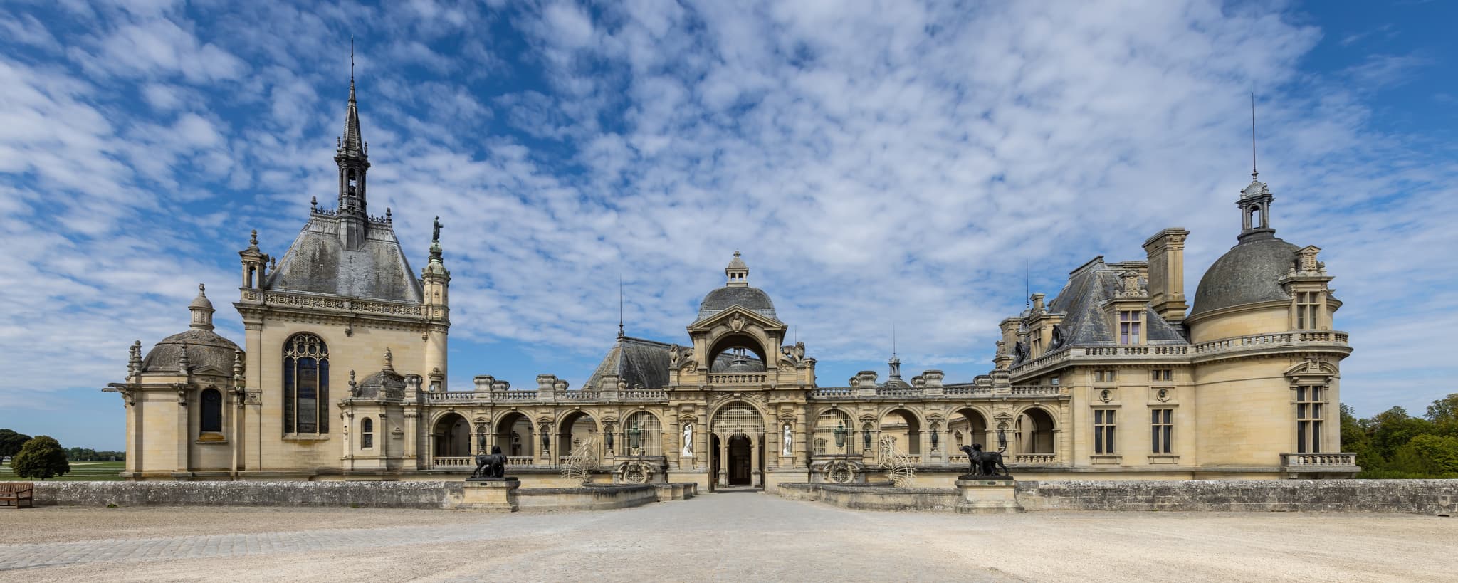 Château de Chantilly — château à Chantilly, Oise, classé mh